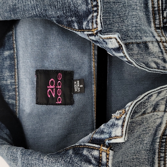 Jean Jacket - Picture 2 of 6